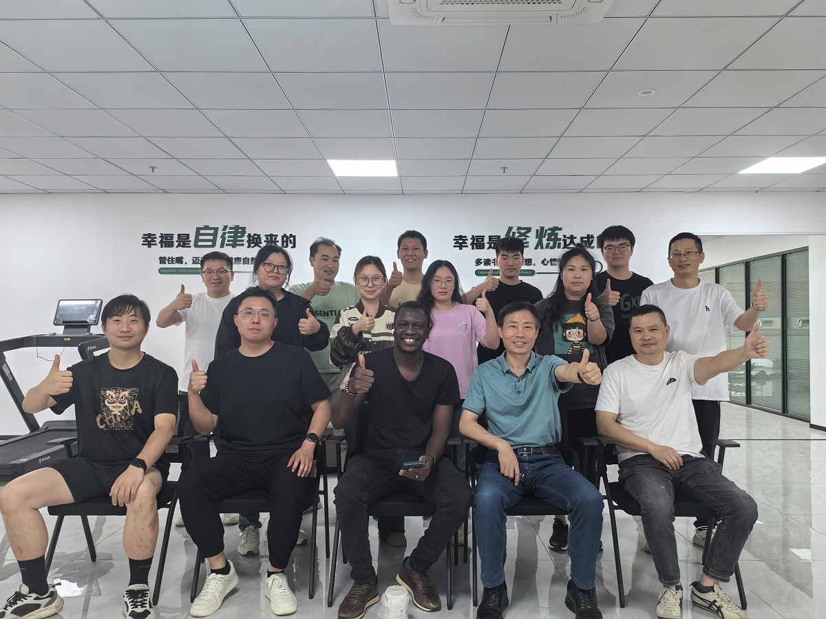 外國友商來訪江蘇91视频福利電子有（yǒu）限公司