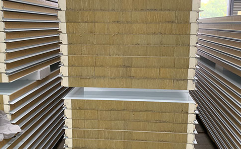 岩棉夾芯板的施工（gōng）保養（yǎng）注意點